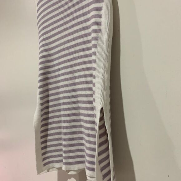 Jack by BBDakota Cowling for you DustyLavender top - Picture 3 of 3